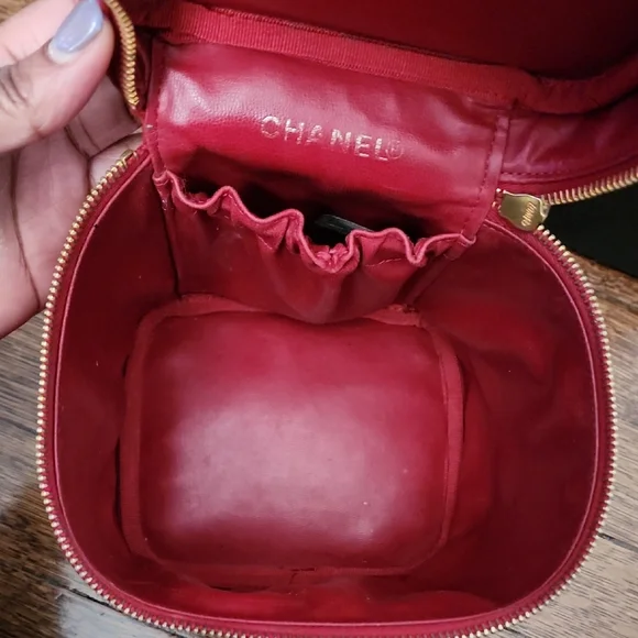 Chanel Red Vanity Bag - Picture 9 of 11